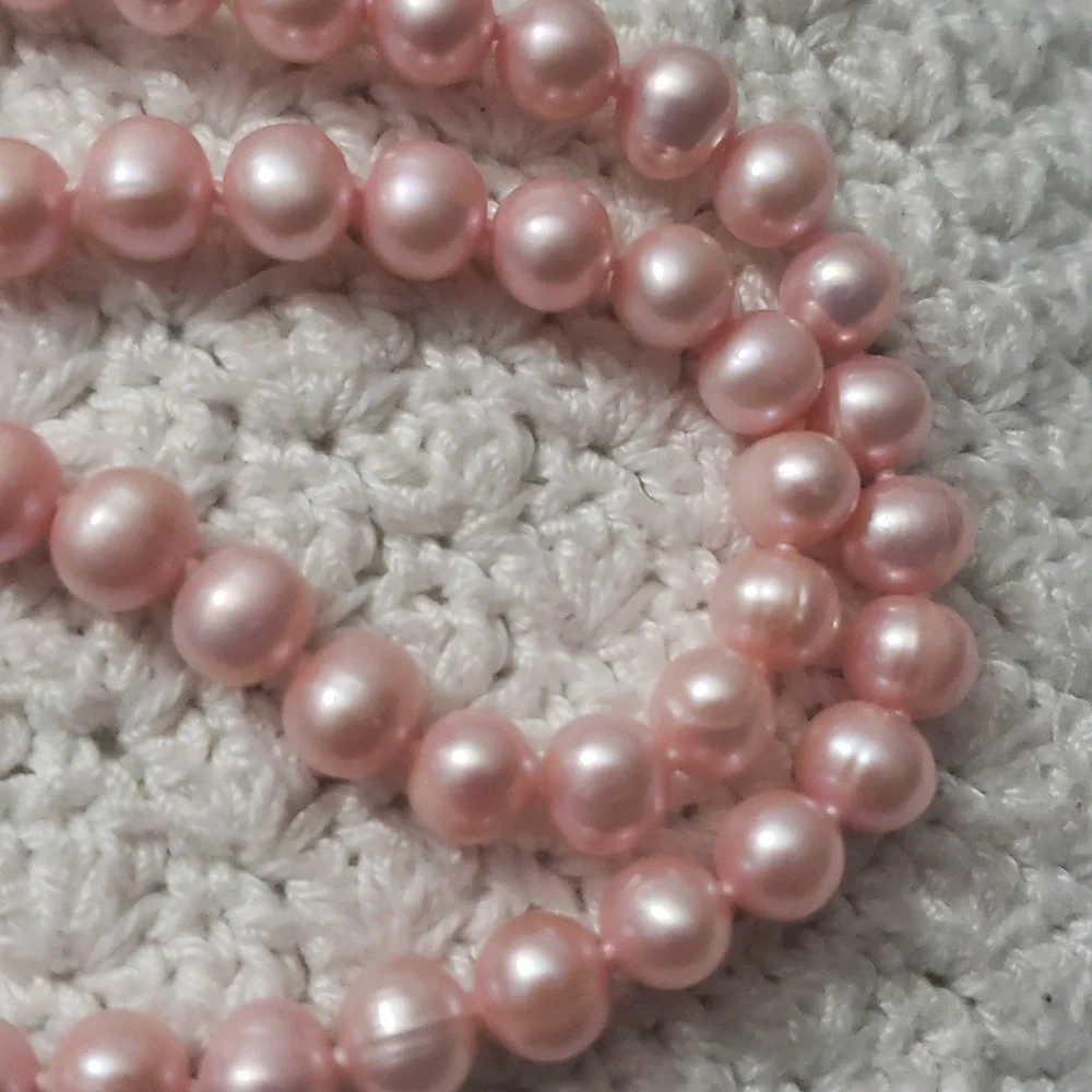 Pink Pearl chocker - Picture 3 of 8